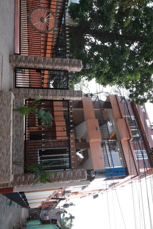Little Rangpur Inn Exterior foto
